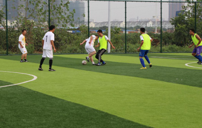 华体体育全站app合肥区域公司举办职工足球友谊赛